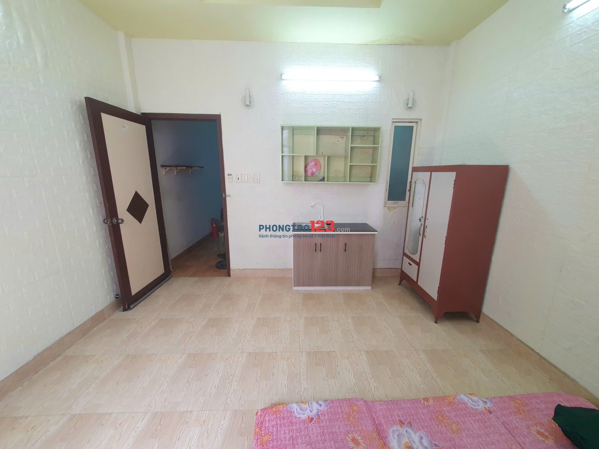 Chính chủ cho thuê phòng nội thất cơ bản - Q. 8