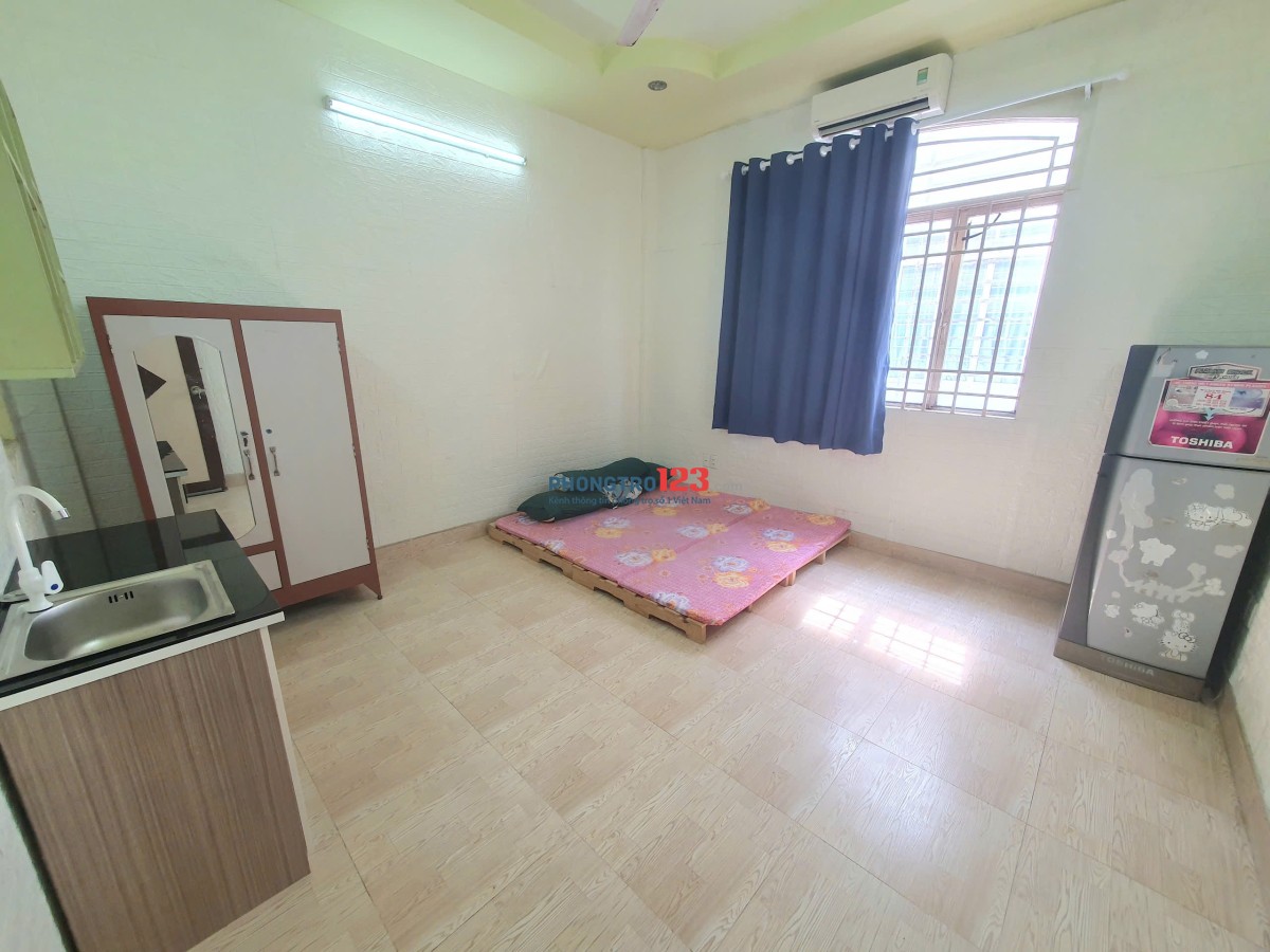 Chính chủ cho thuê phòng nội thất cơ bản - Q. 8