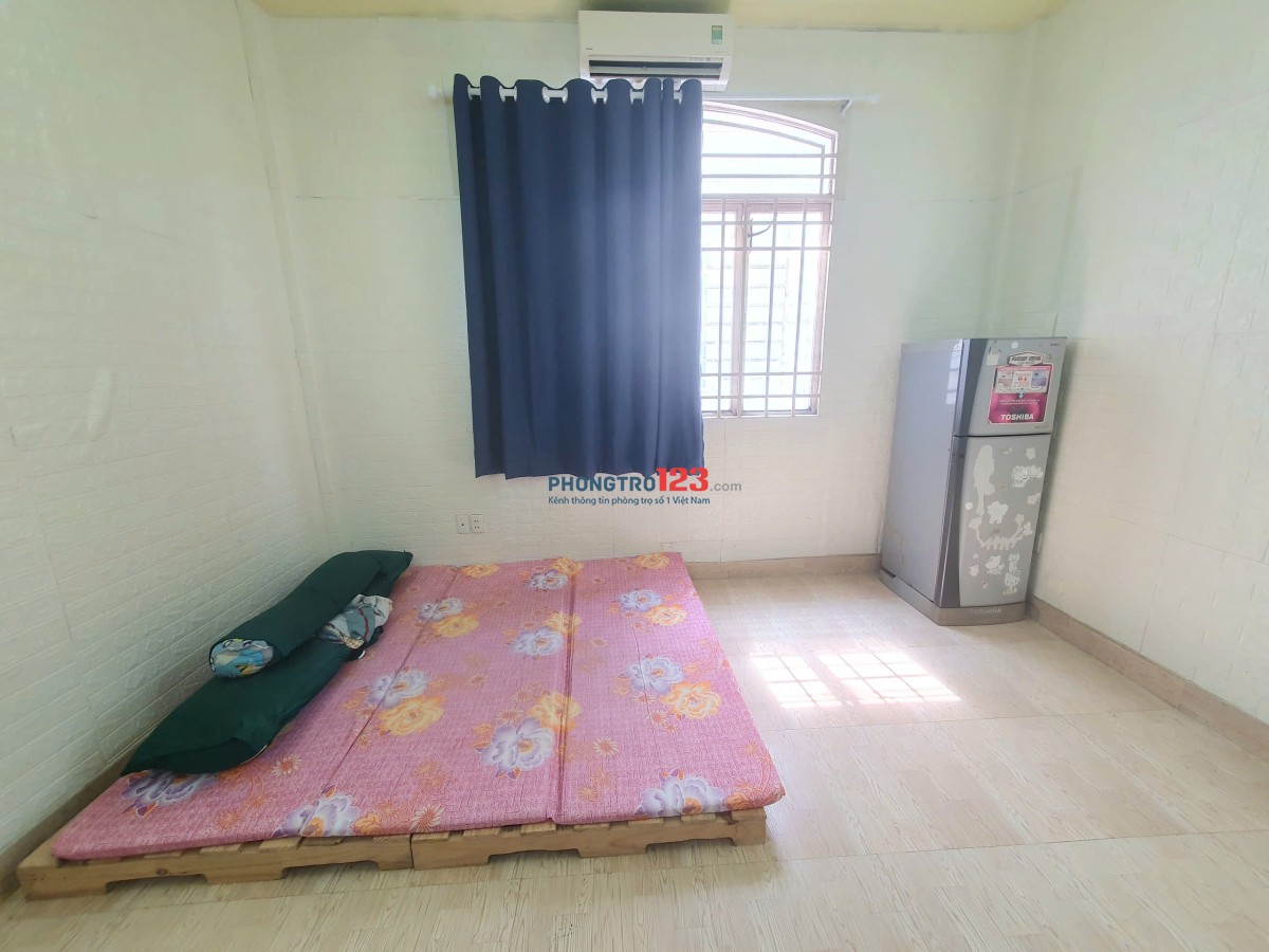 Chính chủ cho thuê phòng nội thất cơ bản - Q. 8