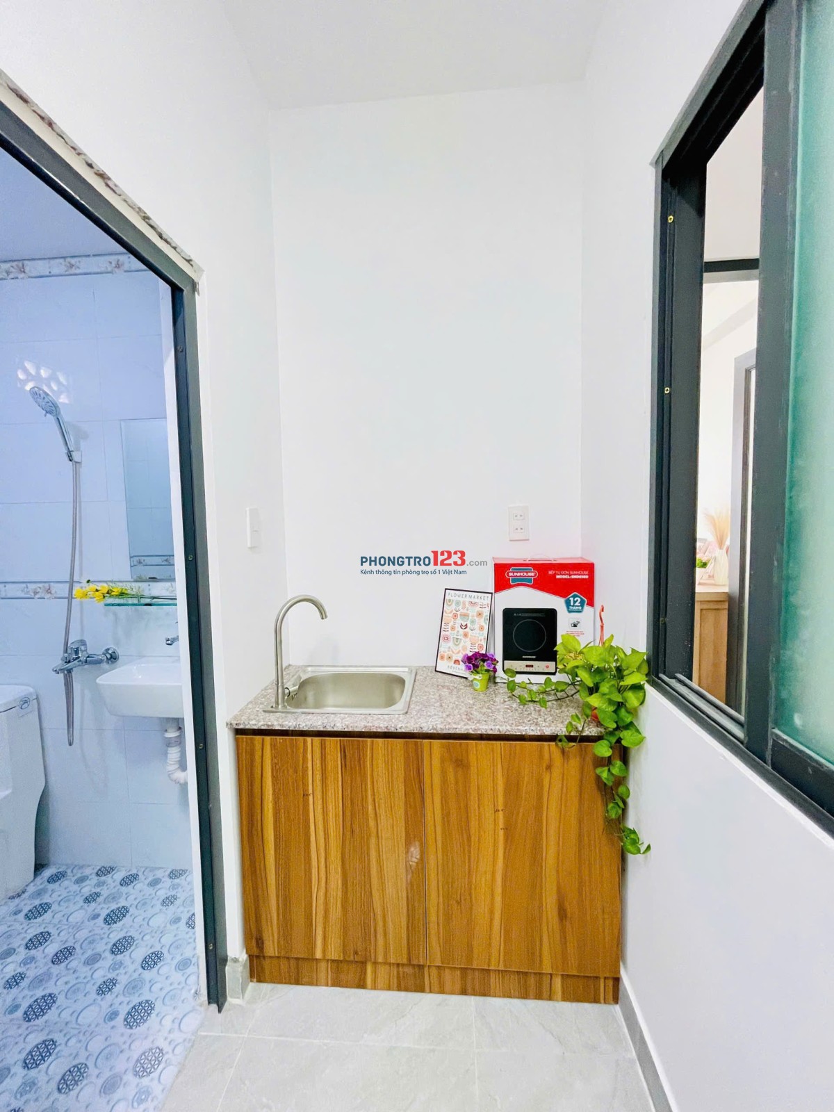 Phòng full nội thất đầu T4 có thể ở