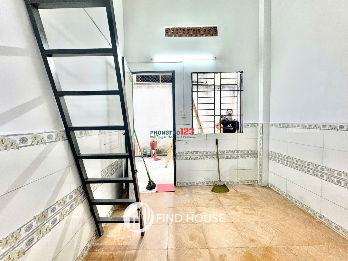 KHAI TRƯƠNG PHÒNG TRỌ GÁC CAO GIÁ RẺ NGAY KCX TÂN THUẬN CÓ CỬA SỔ BANCOL QUẬN 7