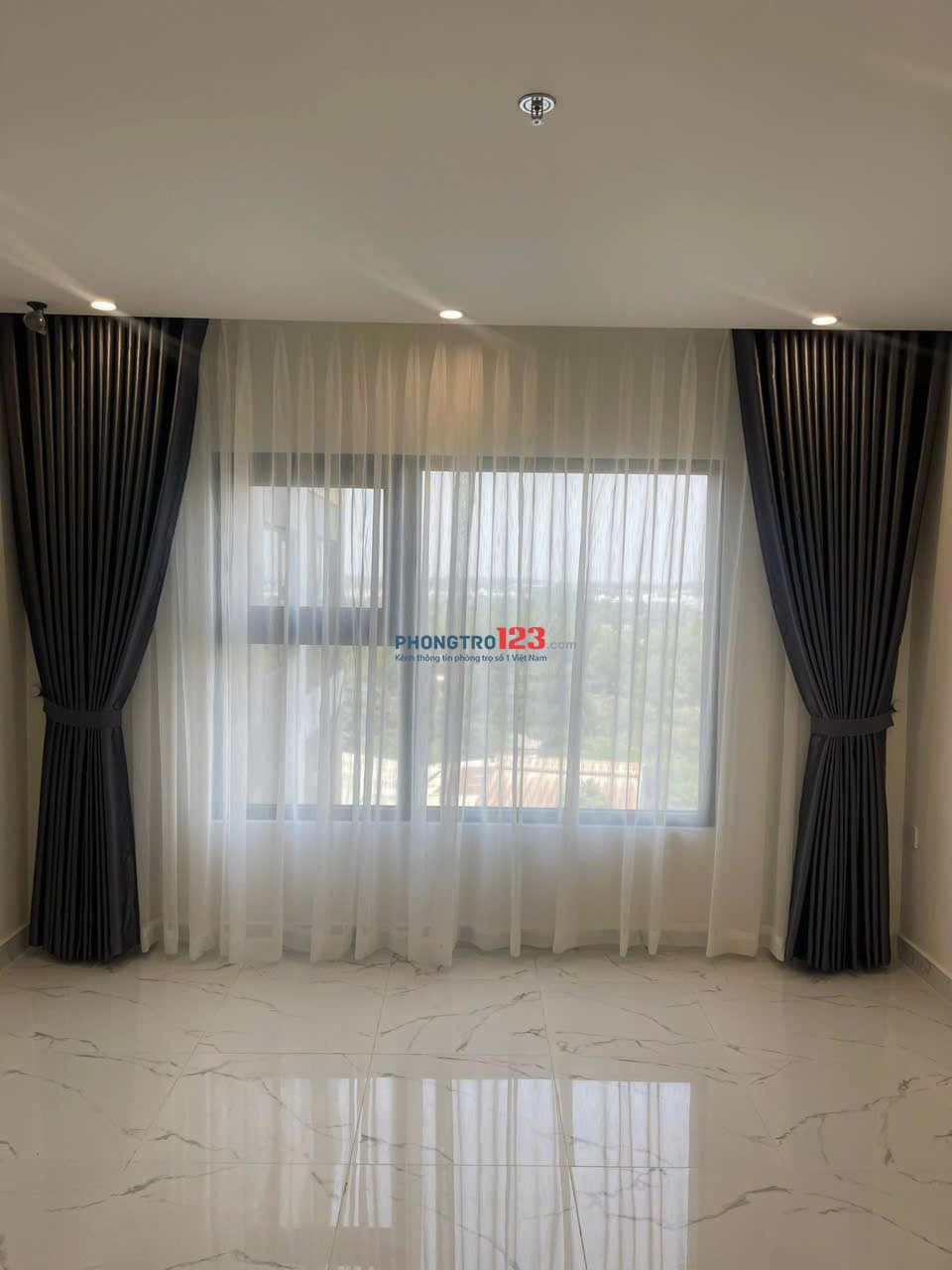 Cho thuê studio bếp rèm chỉ 4,5tr/ tháng view thoáng mát ở liền được