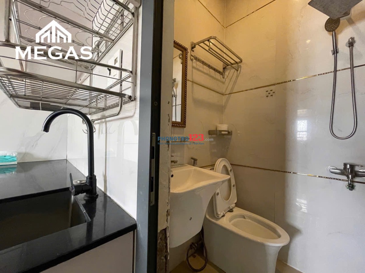 Duplex GÁC CAO, SẴN MÁY LẠNH gần VX PHÚ LÂM