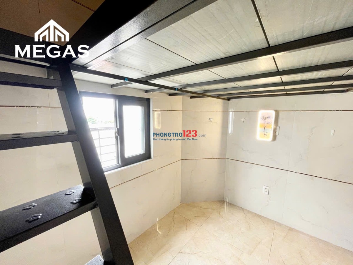Duplex GÁC CAO, SẴN MÁY LẠNH gần VX PHÚ LÂM
