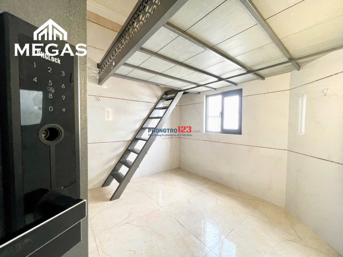 Duplex GÁC CAO, SẴN MÁY LẠNH gần VX PHÚ LÂM