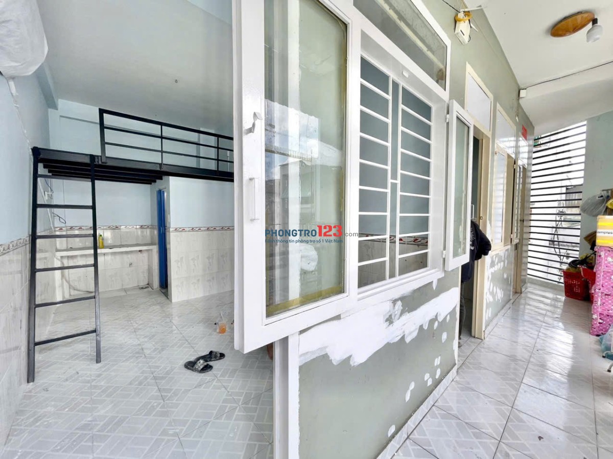 Phòng GIÁ RẺ có gác ở Trung tâm Quận Tân Bình - Lê Văn Sỹ - Phạm Văn Hai