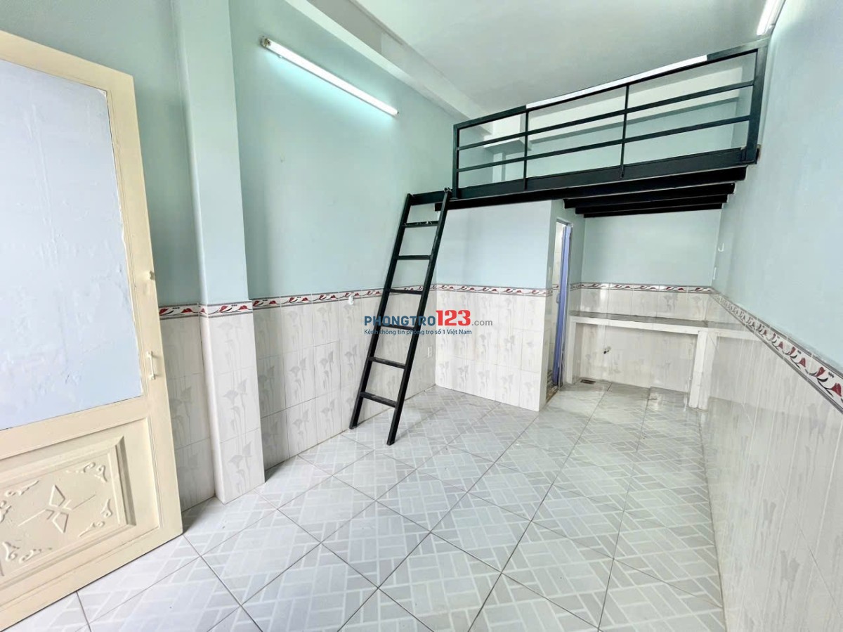Phòng GIÁ RẺ có gác ở Trung tâm Quận Tân Bình - Lê Văn Sỹ - Phạm Văn Hai