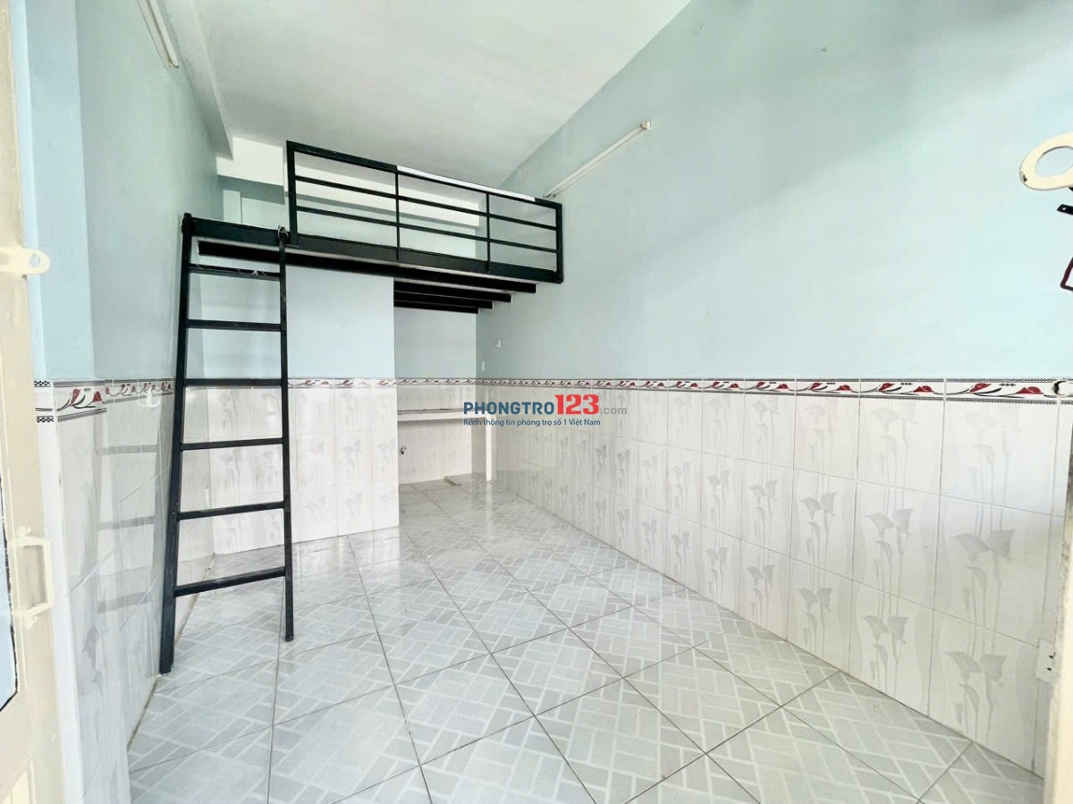 Phòng GIÁ RẺ có gác ở Trung tâm Quận Tân Bình - Lê Văn Sỹ - Phạm Văn Hai