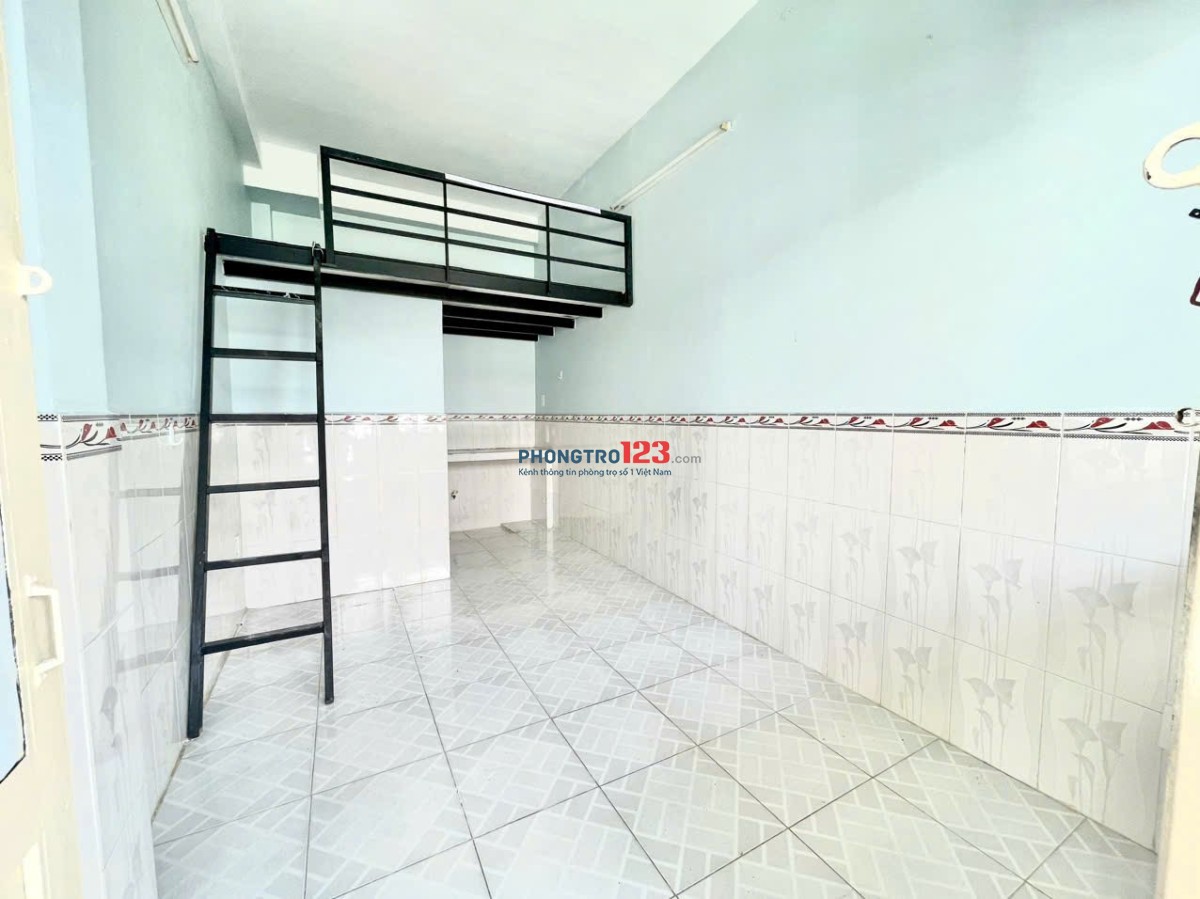 Phòng GIÁ RẺ có gác ở Trung tâm Quận Tân Bình - Lê Văn Sỹ - Phạm Văn Hai