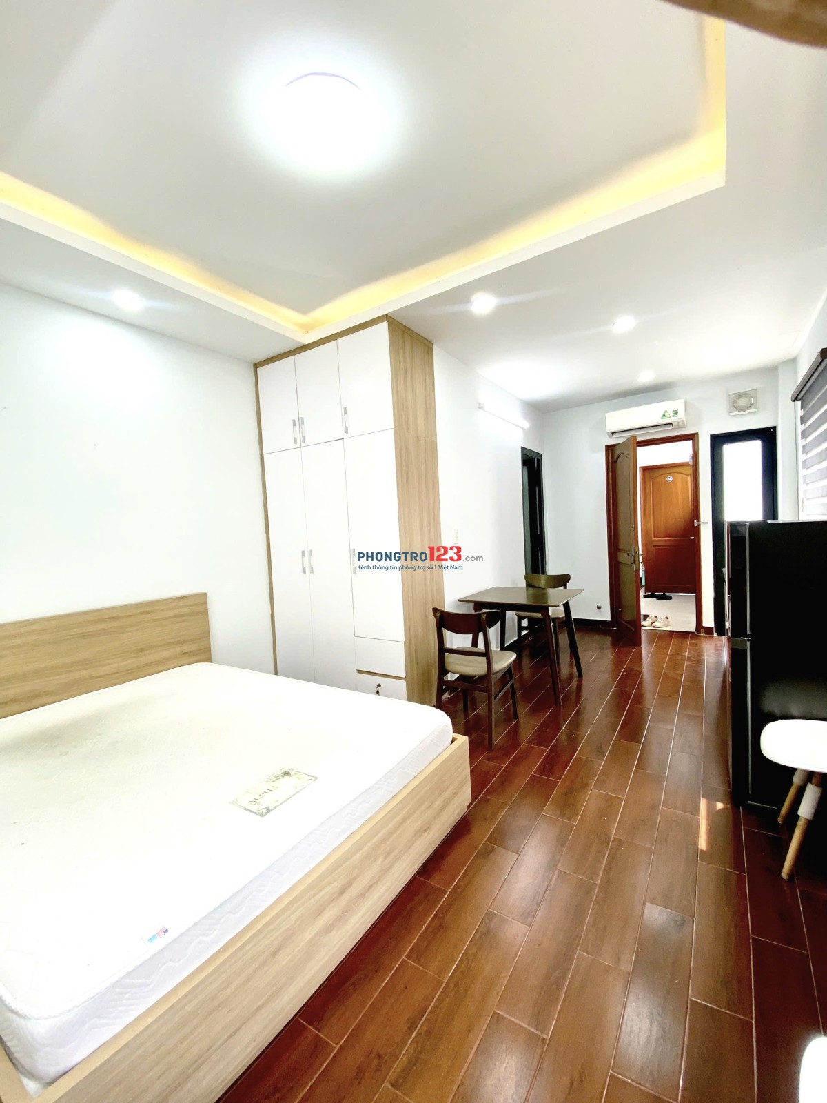 Phòng full nội thất rộng thoáng ngay Bà Lê Chân - Hai Bà Trưng - Trần Quang Khải chợ Tân Định Quận 1