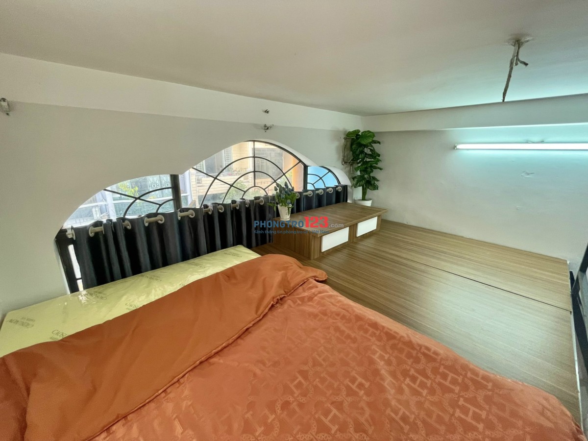 Đuplex Ban công lớn 45M2 Full Nội Thất Ngay chợ Phạm Văn Hai