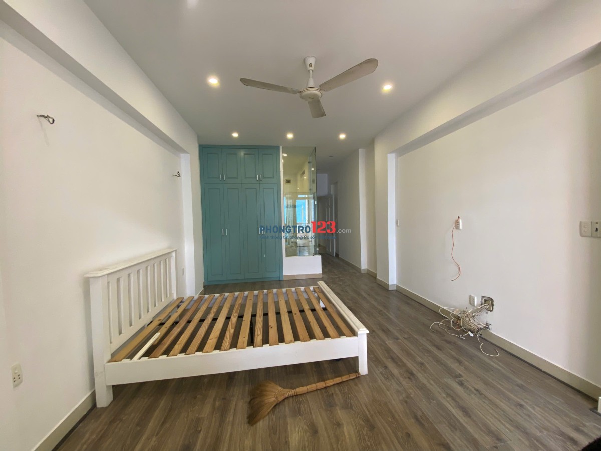 Cho Thuê Phòng Studio Có BALCON Gần ĐH Văn Hiến, Quận Tân Phú