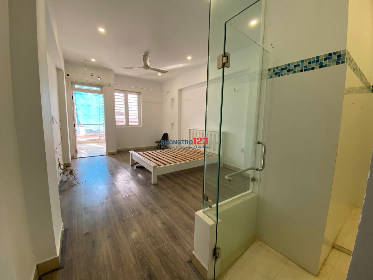 Cho Thuê Phòng Studio Có BALCON Gần ĐH Văn Hiến, Quận Tân Phú
