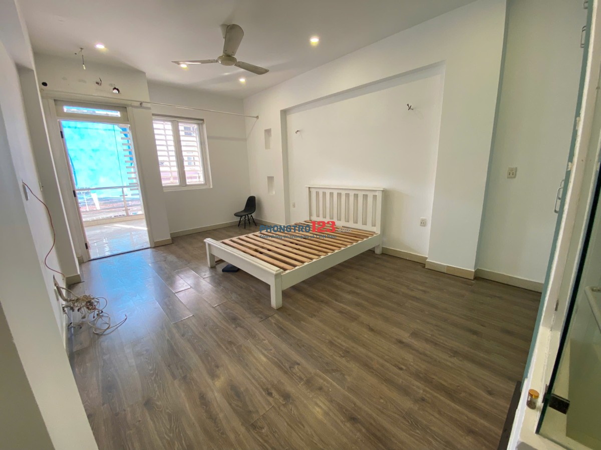 Cho Thuê Phòng Studio Có BALCON Gần ĐH Văn Hiến, Quận Tân Phú
