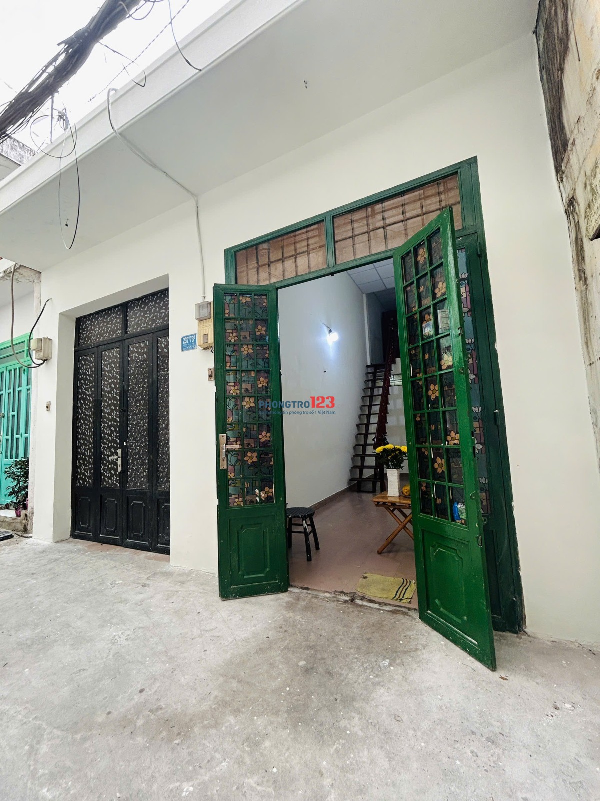 Nhà Nguyên Căn (Lầu đúc lửng)vào hẻm 1011 Hoàng Sa, phường 11, Quận 3