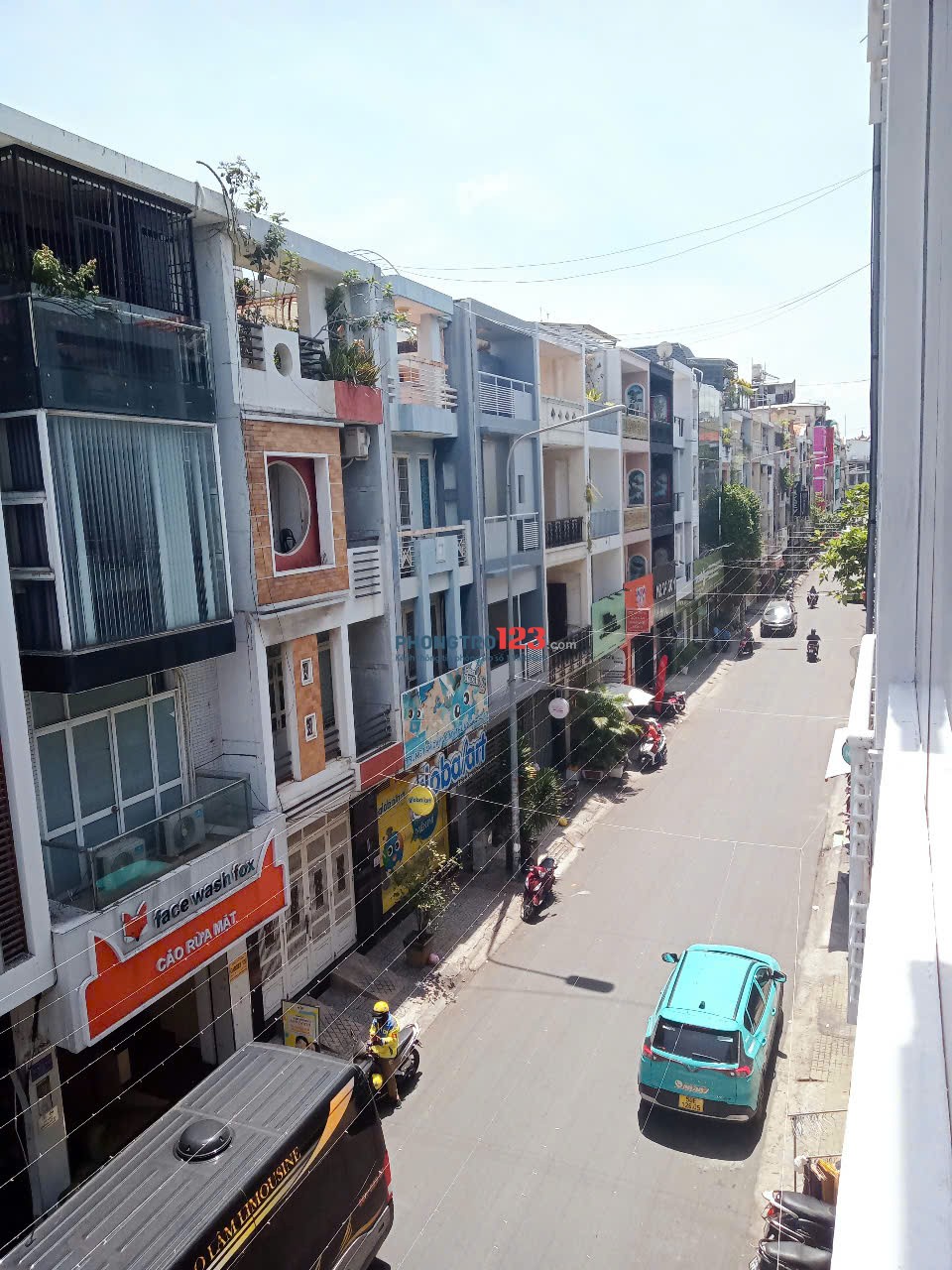 Phòng cho thuê full nội thất ban công Hoa Lan P2 Phú Nhuận - bao gồm phí dịch vụ