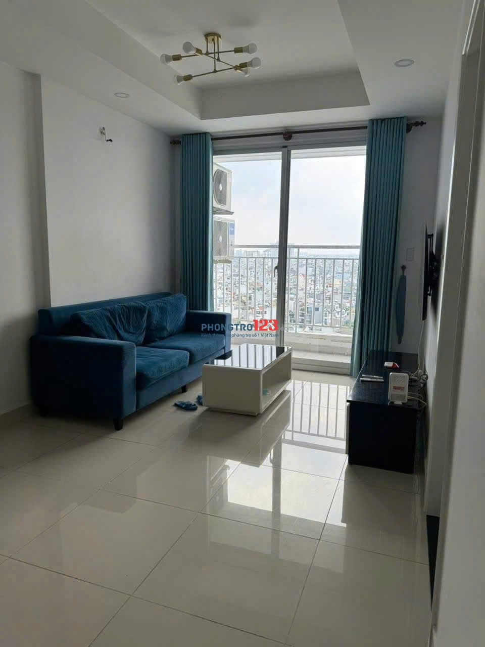Chung cư Harmona,Trương Công Định, Tân Bình: 76m2, gồm 2 phòng ngủ, giá 11tr/th