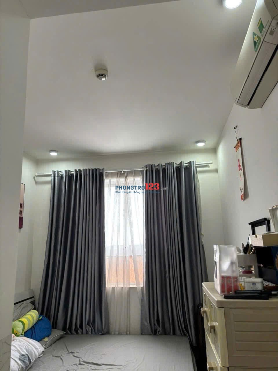 Chung cư Harmona,Trương Công Định, Tân Bình: 76m2, gồm 2 phòng ngủ, giá 11tr/th