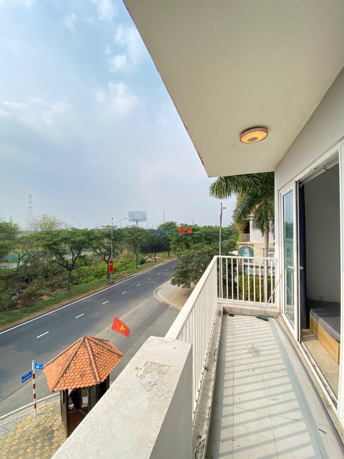 HOT PHÒNG DỊCH VỤ DRAGON PARC NGUYỄN HỮU THỌ