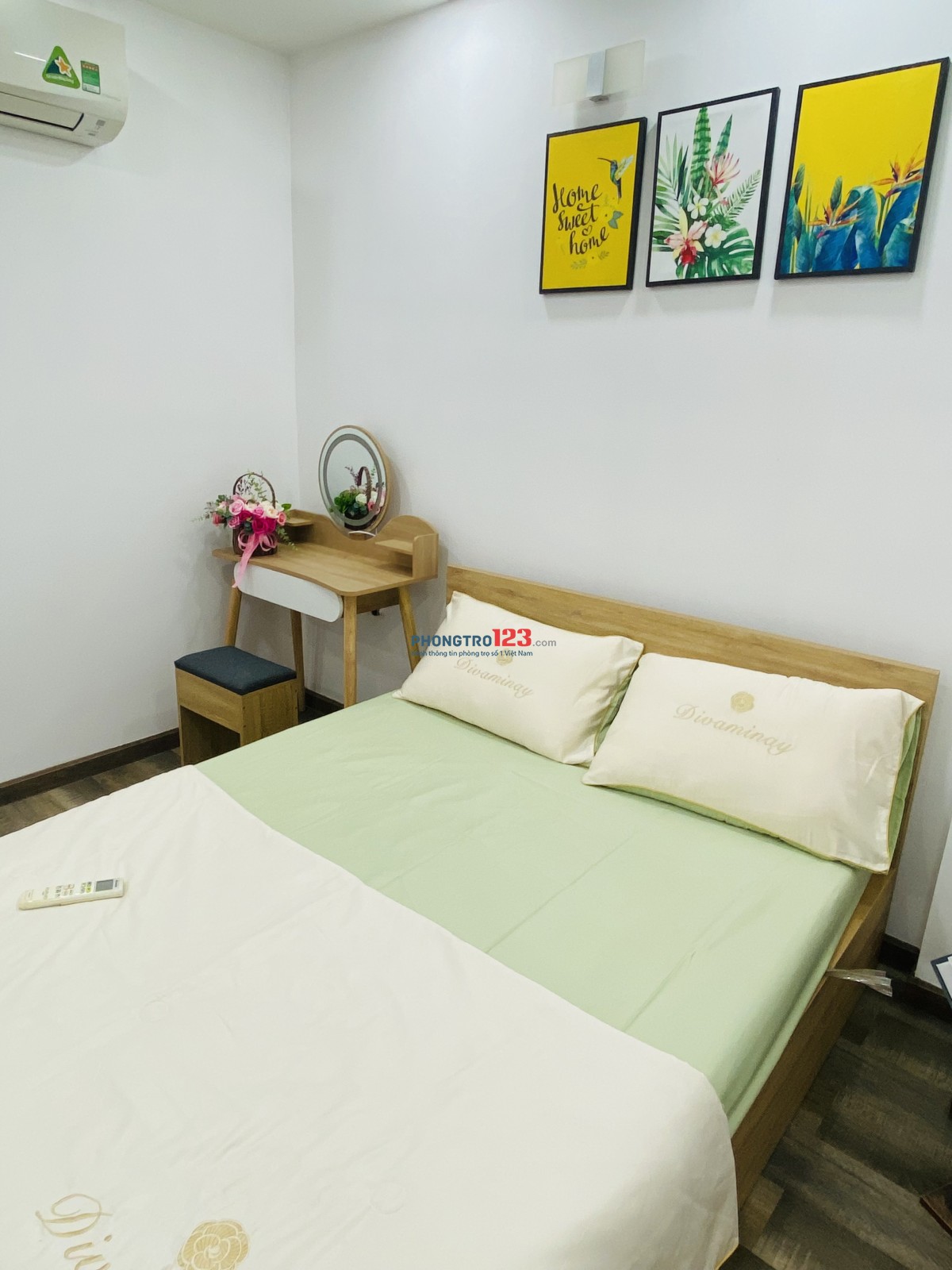 2 Phòng Ngủ, Thang máy, Phòng khách và bếp riêng biệt,ngay Thạch Lam và Văn Cao