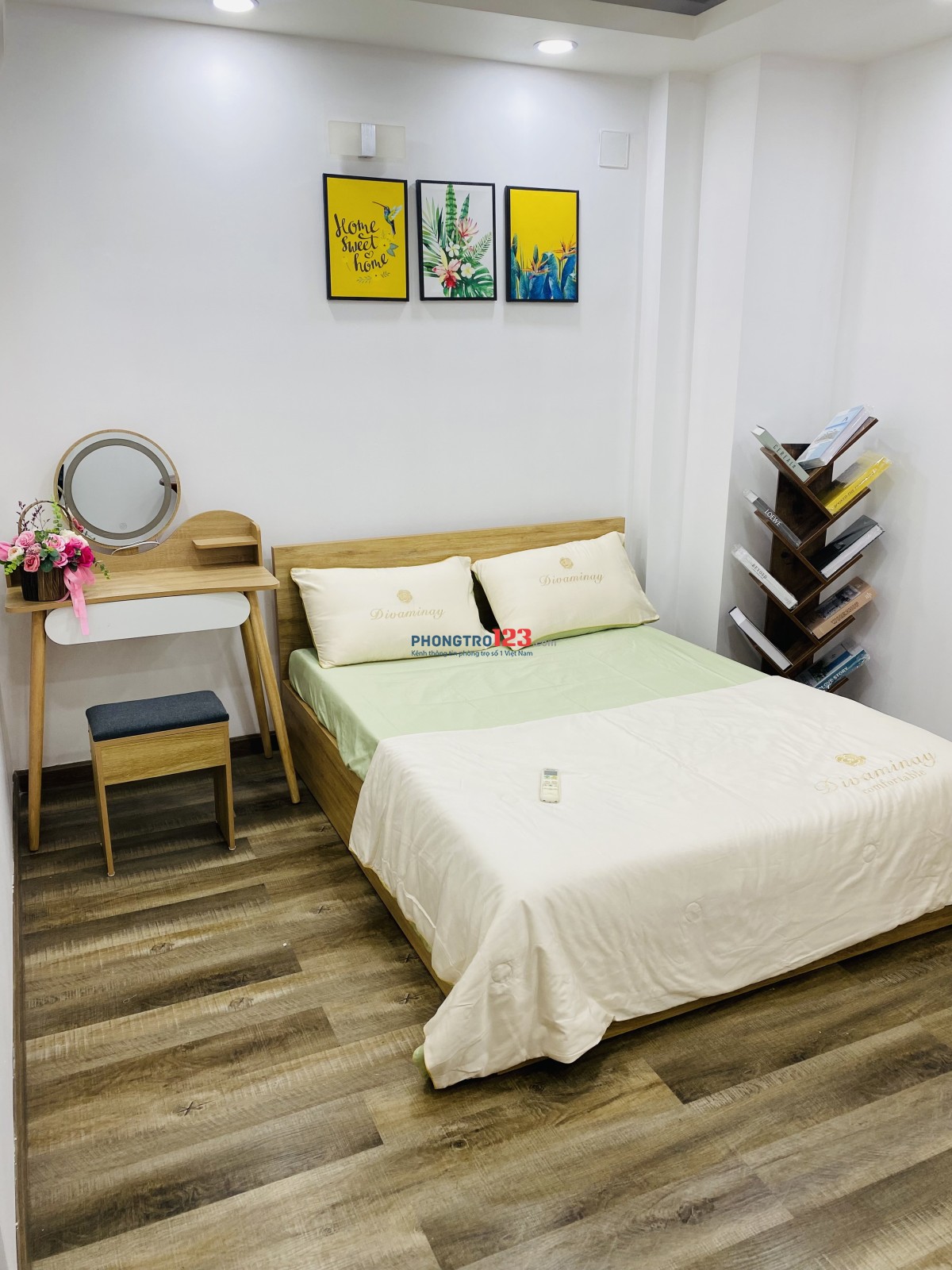 2 Phòng Ngủ, Thang máy, Phòng khách và bếp riêng biệt,ngay Thạch Lam và Văn Cao