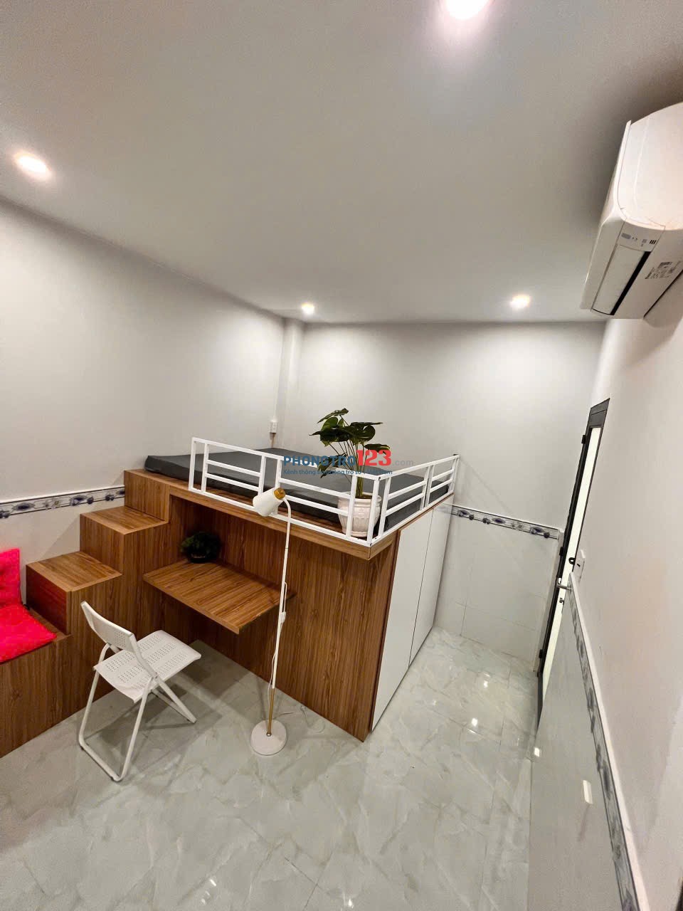 CHDV DUPLEX SIÊU RẺ GẦN LOTTE MART, Q7.