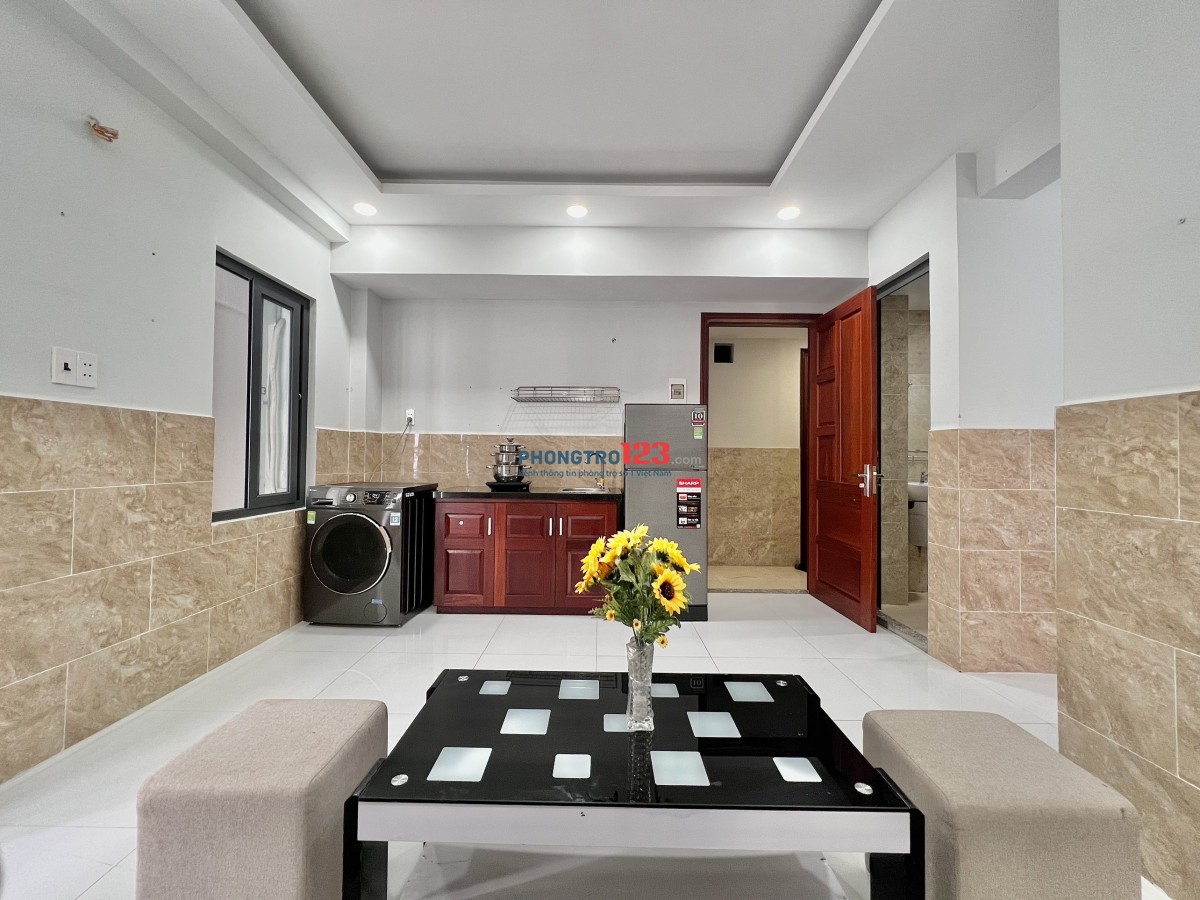 Căn hộ 30m2 bancol mới xây 1 phòng khách, 1 phòng ngủ riêng Huỳnh Tấn Phát, Q7. Nội thất gỗ xịn