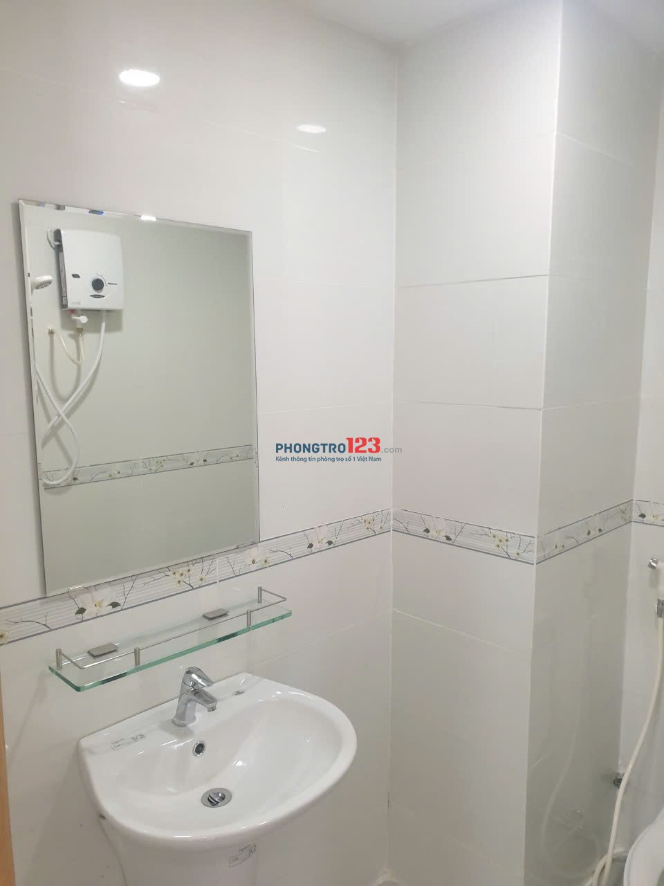Căn hộ DV Khu Tanimex - 215 Tô Ký - Gần ĐH Huflit, FPT, PM Q.Trung, Chợ Ngã Ba Bầu - 4,9 -3,5tr