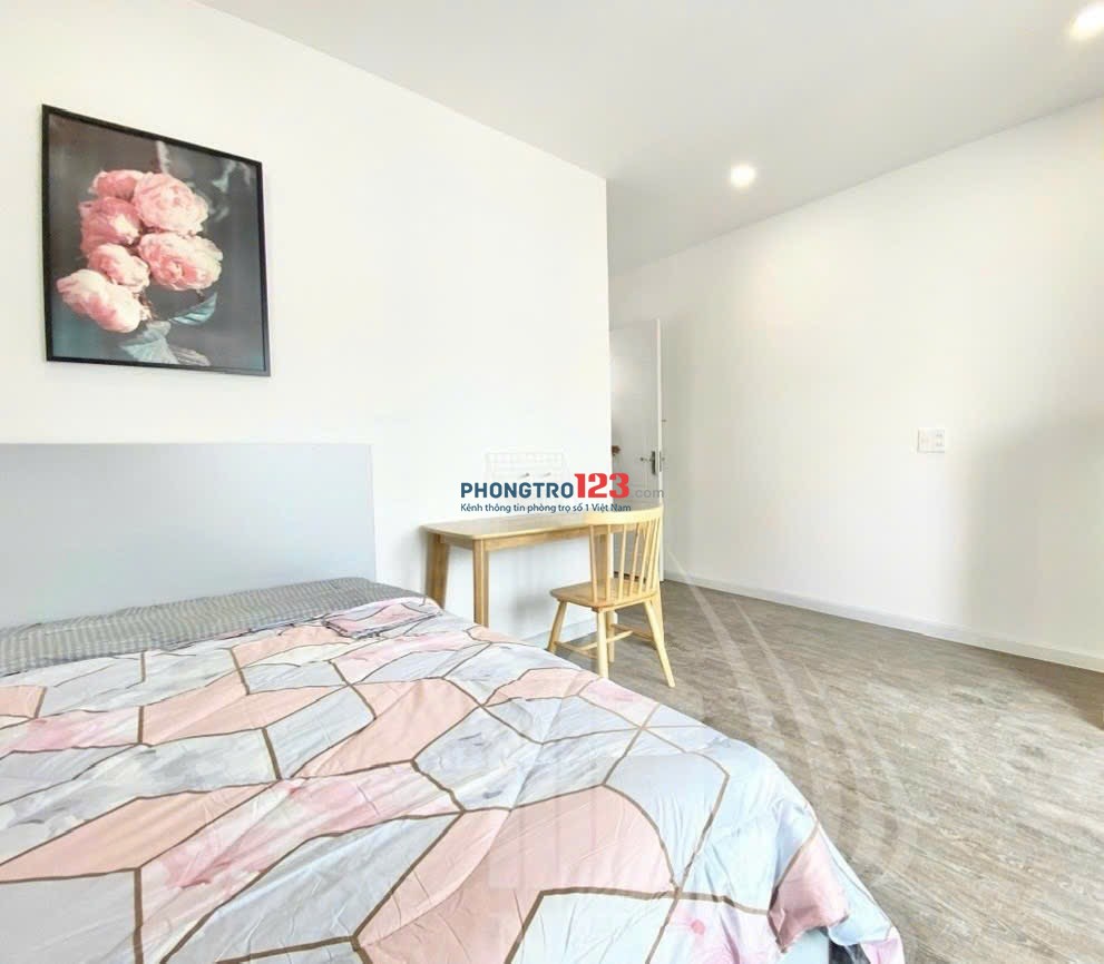 STUDIO BAN CÔNG, TÁCH BẾP 35m2 gần KCX, Ecogreen, Khu Nam Long, Lý Phục Man
