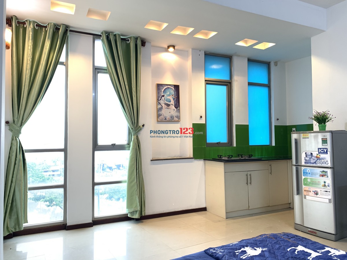 Căn Hộ Sang Trọng View Sông, Gần Cầu Nguyễn Tri Phương, Giờ Giấc Tự Do.