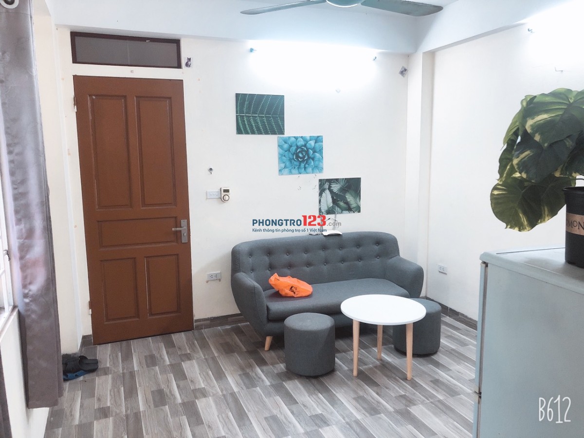 Cho thuê 1N1K ngõ 111 triều khúc hoặc oto đi 286 Nguyễn Xiển, Full đồ, khép kín, ban công cửa sổ