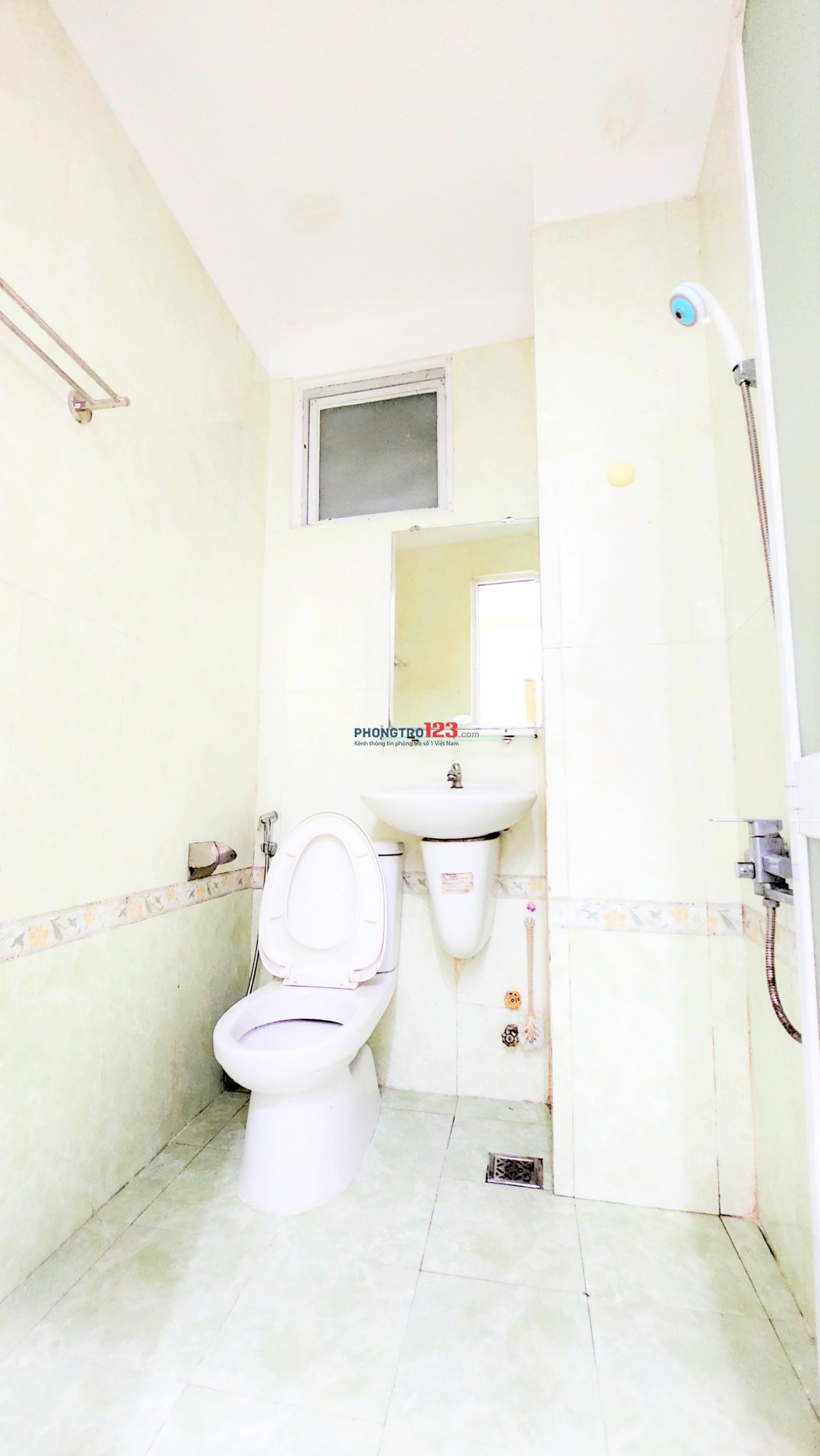 Giảm 50% tháng đầu tiên ! Sẵn 2 phòng full nội thất cam kết y như hình, ngay Hàng Xanh, kế Q1 !