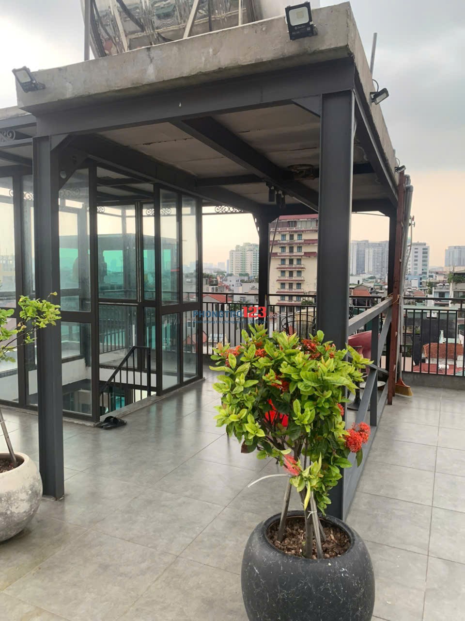 PHÒNG ĐẦY ĐỦ TIỆN NGHI CHO THUÊ - GẦN HỒ TÂY