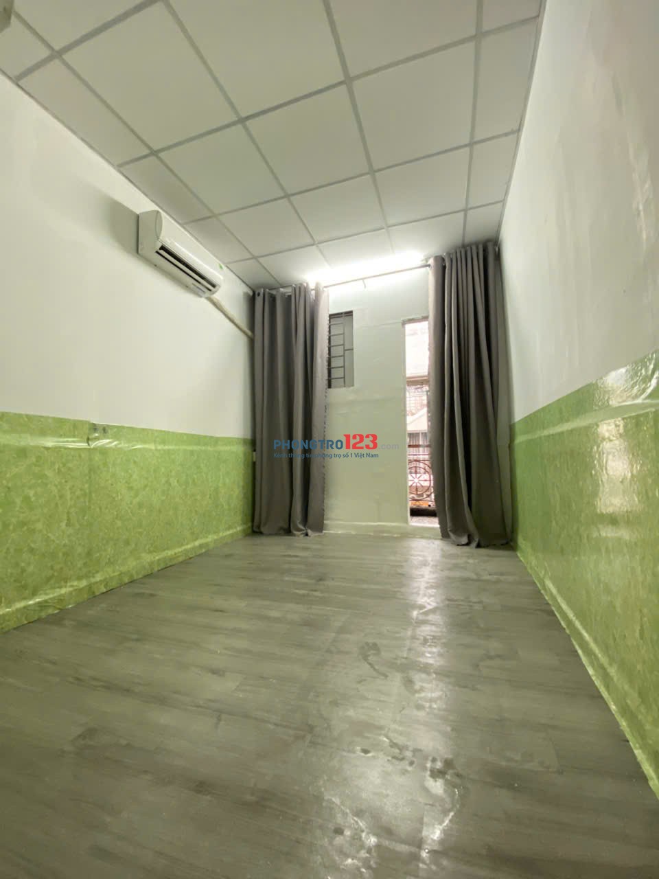 Phòng trọ ban công CƯ XÁ ĐÔ THÀNH Q3 - giá rẻ - cho thuê nhanh