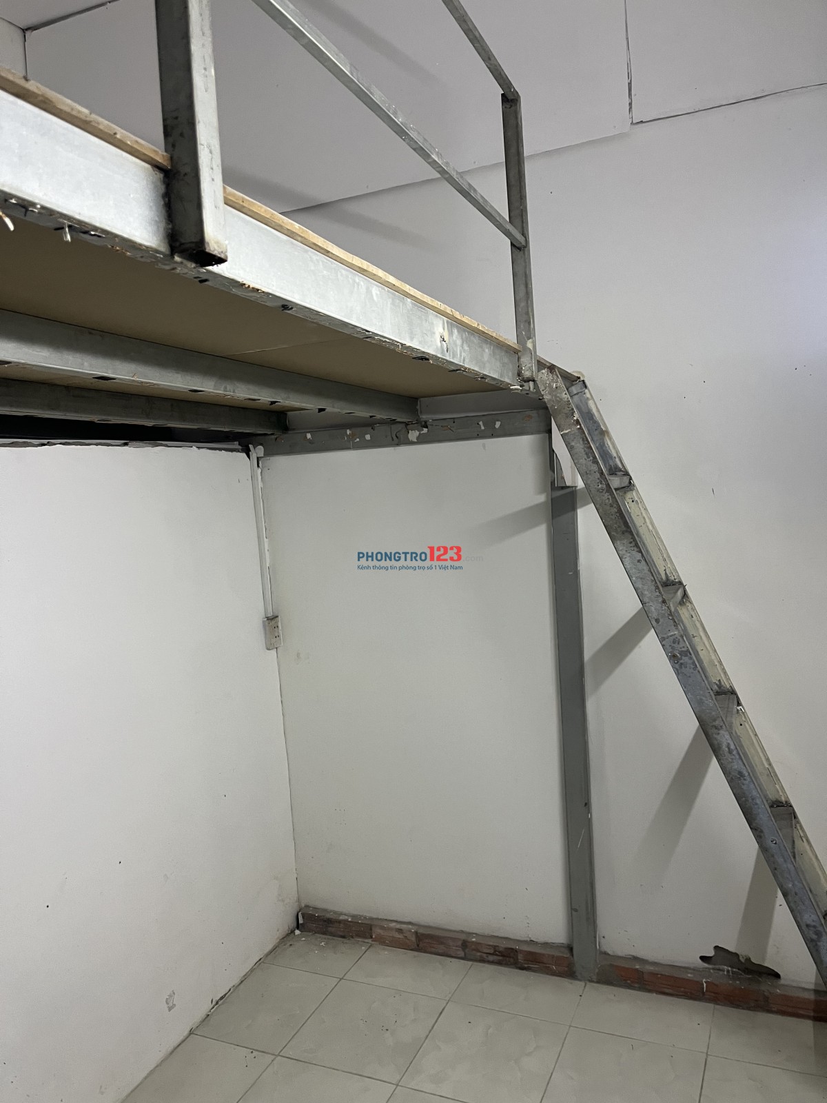 Cho thuê phòng trọ 15m2 - Địa chỉ 55 TKTQ - Quận Tân Phú