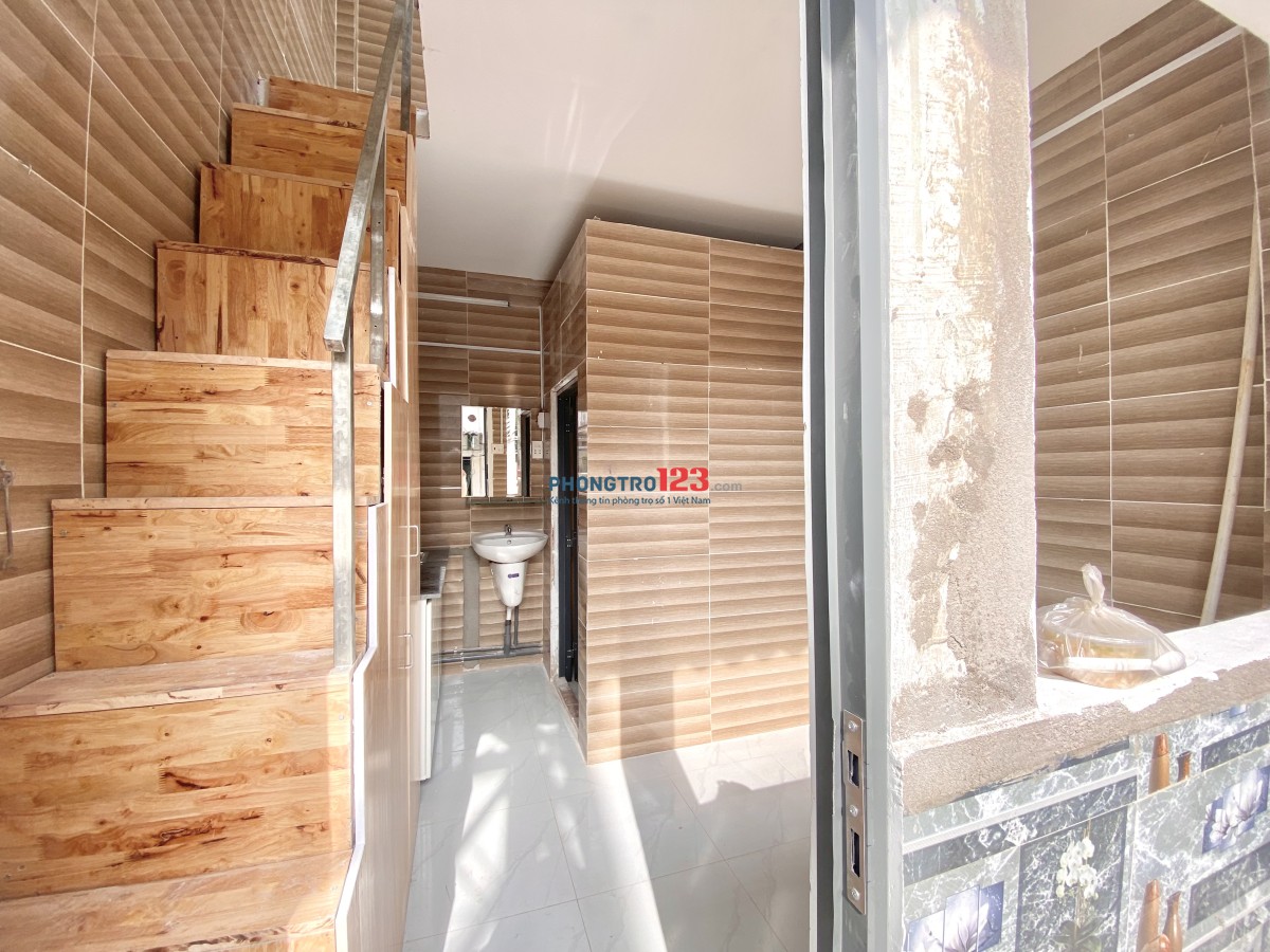 NHÀ MỚI XÂY ĐANG HOÀN THIỆN NGAY ĐỖ XUÂN HỢP