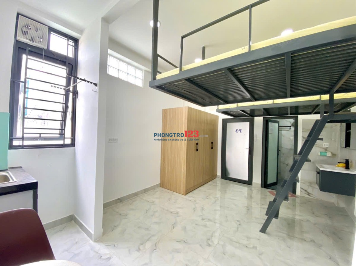 Phòng Trọ có Gác Ban công, Cửa sổ Mới 100%, Gần Ngã 4 Hàng Xanh, Bến Xe Miền Đông Bình Thạnh