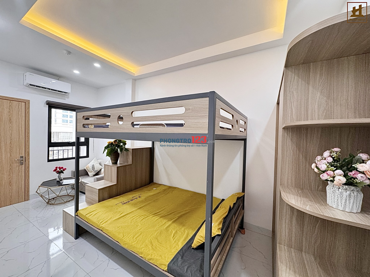 73 PHỐ HOÀNG NGÂN - FULL NỘI THẤT - NGAY GẦN GA LÁNG, ROYAL
