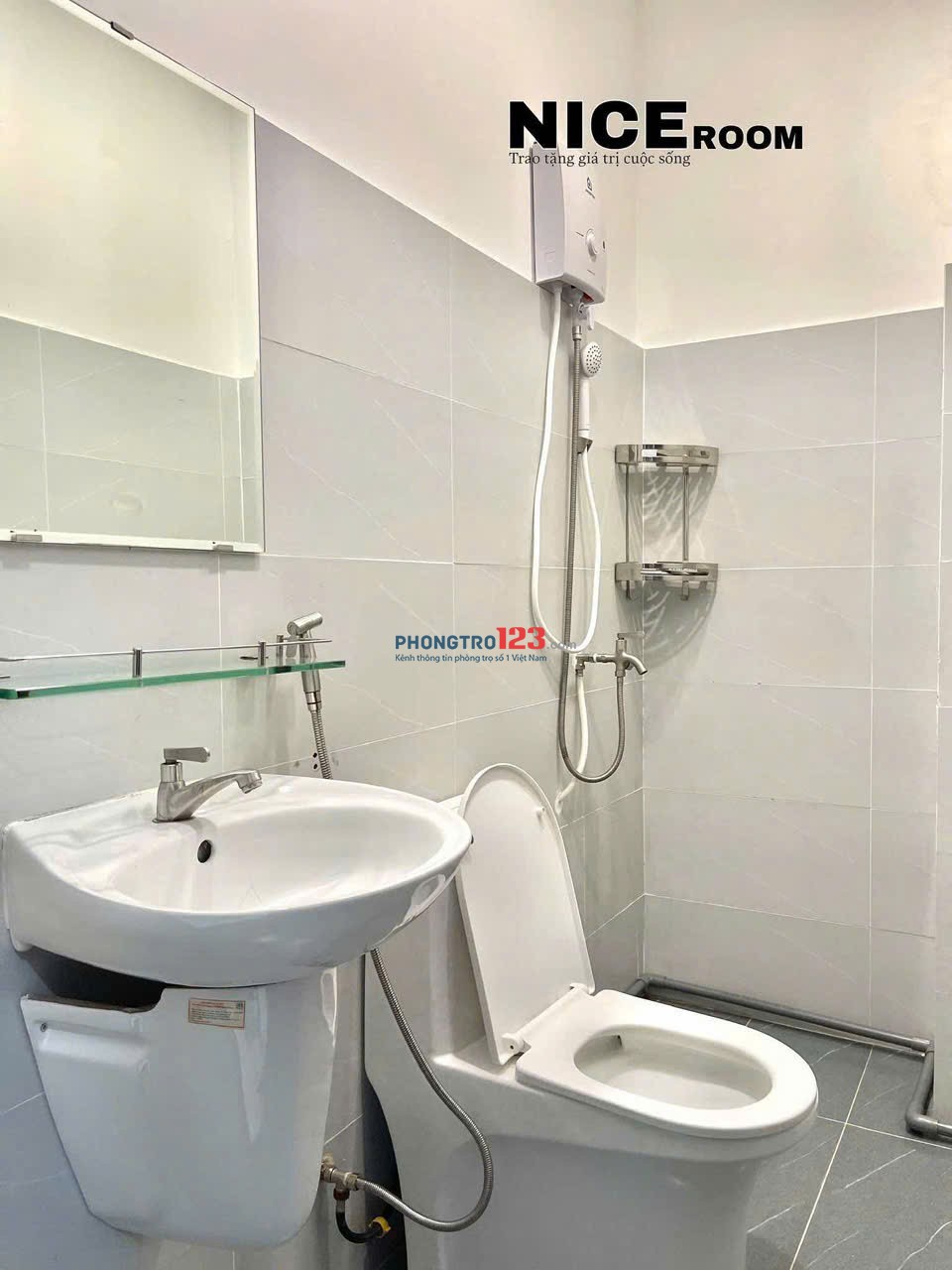 Studio Balcony chill, 30m2, Gần Landmark81, Bason, UEF, Hutech, Hồng Bàng