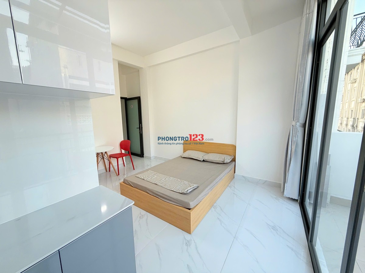Trống sẵn phòng ban công cho tháng 3 vào ở ngay chợ Tân Mỹ - sát Phú Mỹ Hưng Quận 7