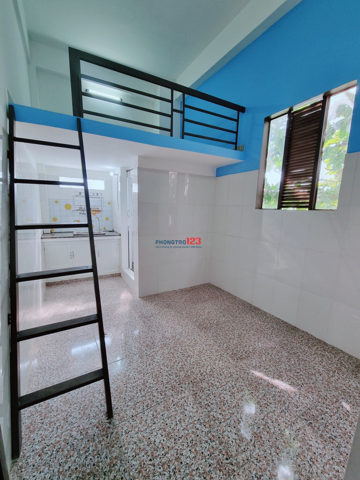 Chủ nhà cho thuê phòng đẹp, có thang máy ngay Hoàng Diệu 2, Thủ Đức