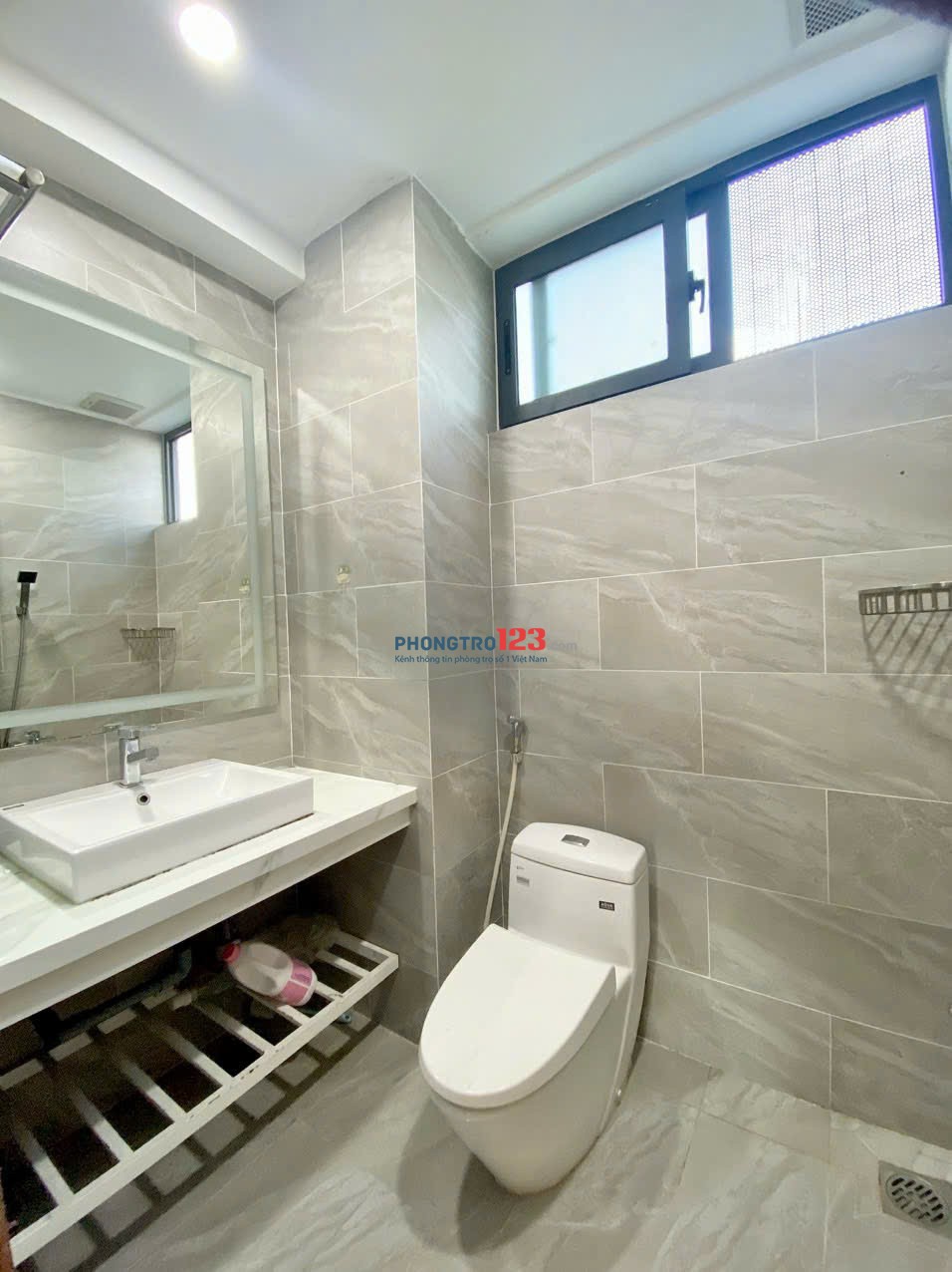 Cho Thuê Căn Hộ giá tốt tại 47 Bùi Đình Túy, P14, Bình Thạnh