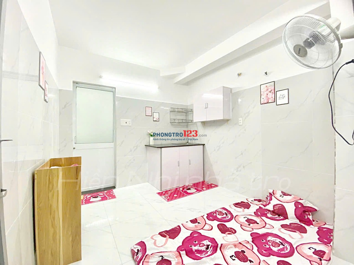 Phòng ngay Trệt 3tr không gác Dương Quảng Hàm gv