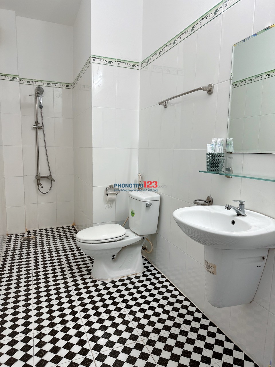 Cho thuê phòng ở tháng giá rẻ, mới, sạch sẽ, đầy đủ nội thất