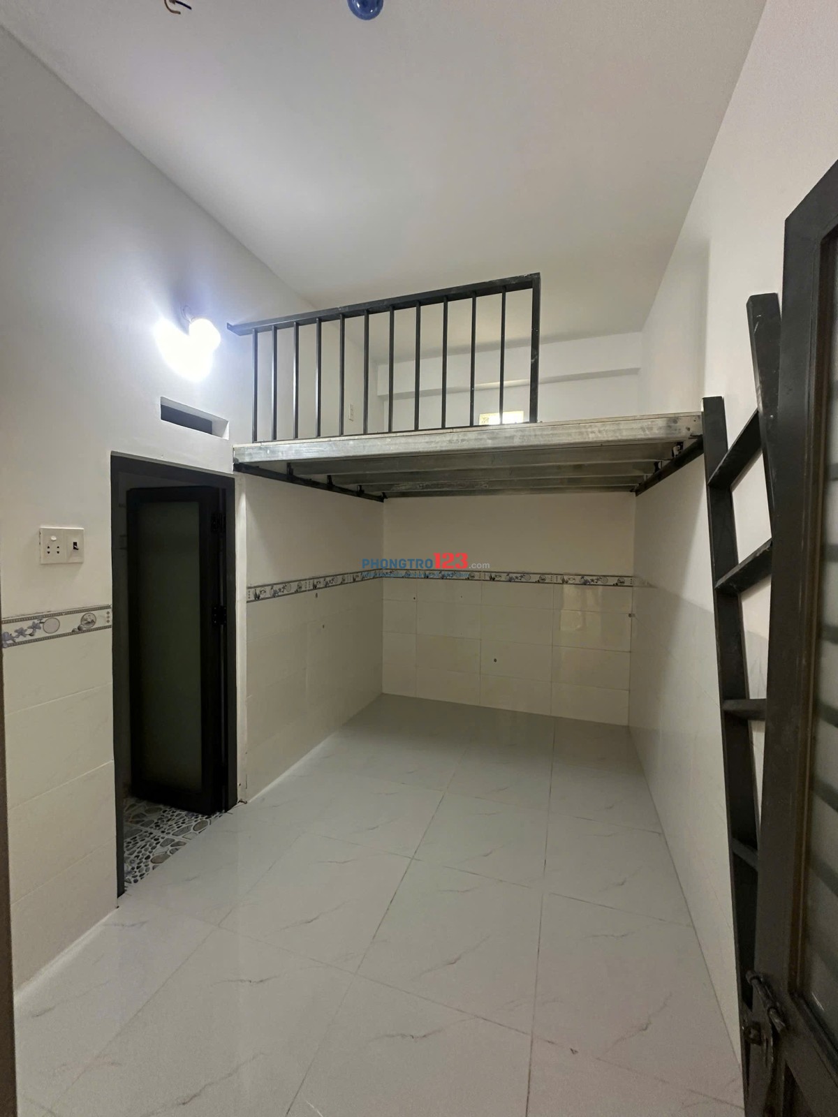 Phòng mới cho thuê gần Bình Long, giá từ 2tr5