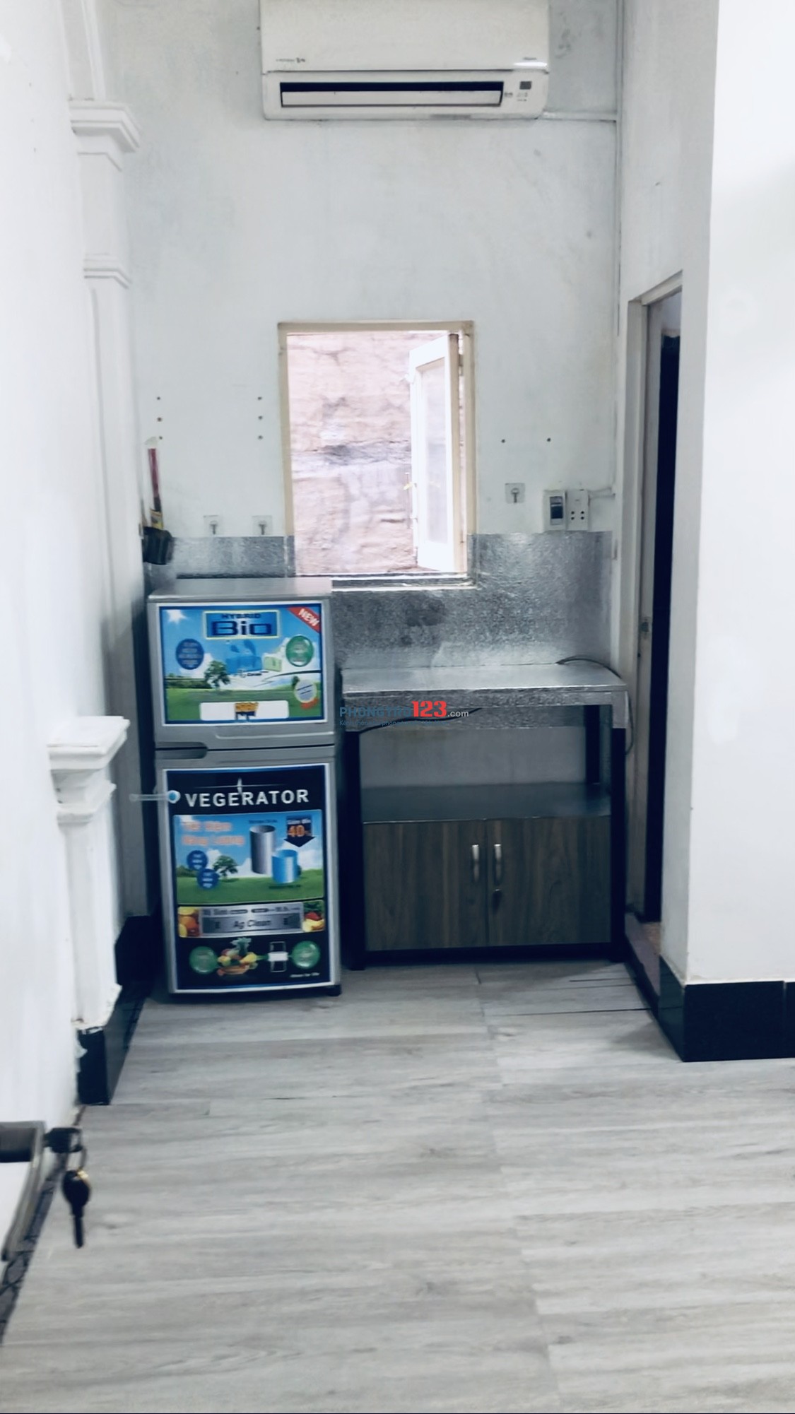 Phòng trọ 20m2 full nội thất. Tollet riêng. Tủ lạnh , máy lạnh, máy giặt