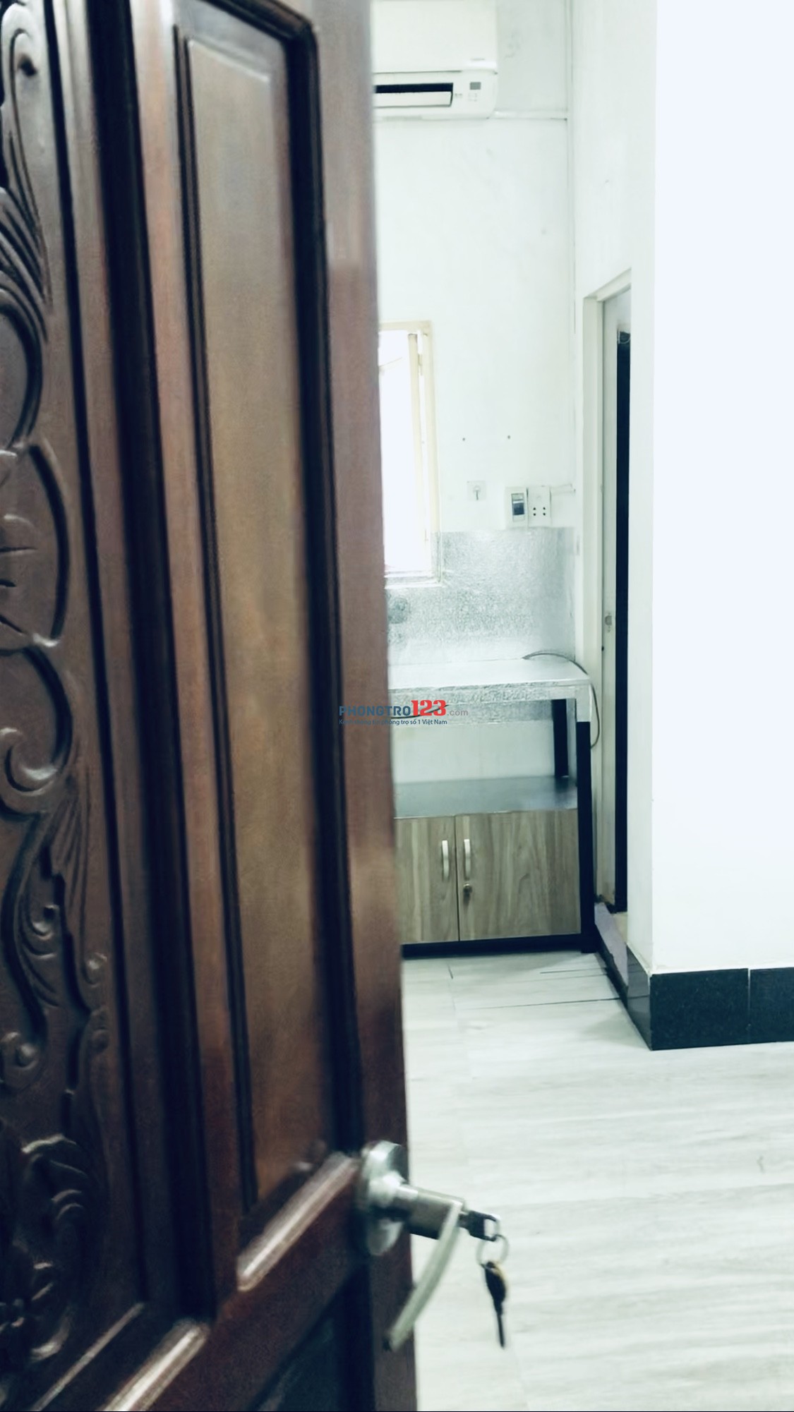 Phòng trọ 20m2 full nội thất. Tollet riêng. Tủ lạnh , máy lạnh, máy giặt