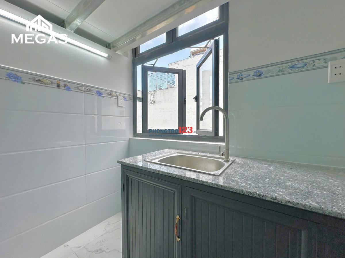 CHO THUÊ PHÒNG MỚI XÂY - GÁC CAO - RỘNG 30M2 NGAY QUANG TRUNG - CV LÀNG HOA