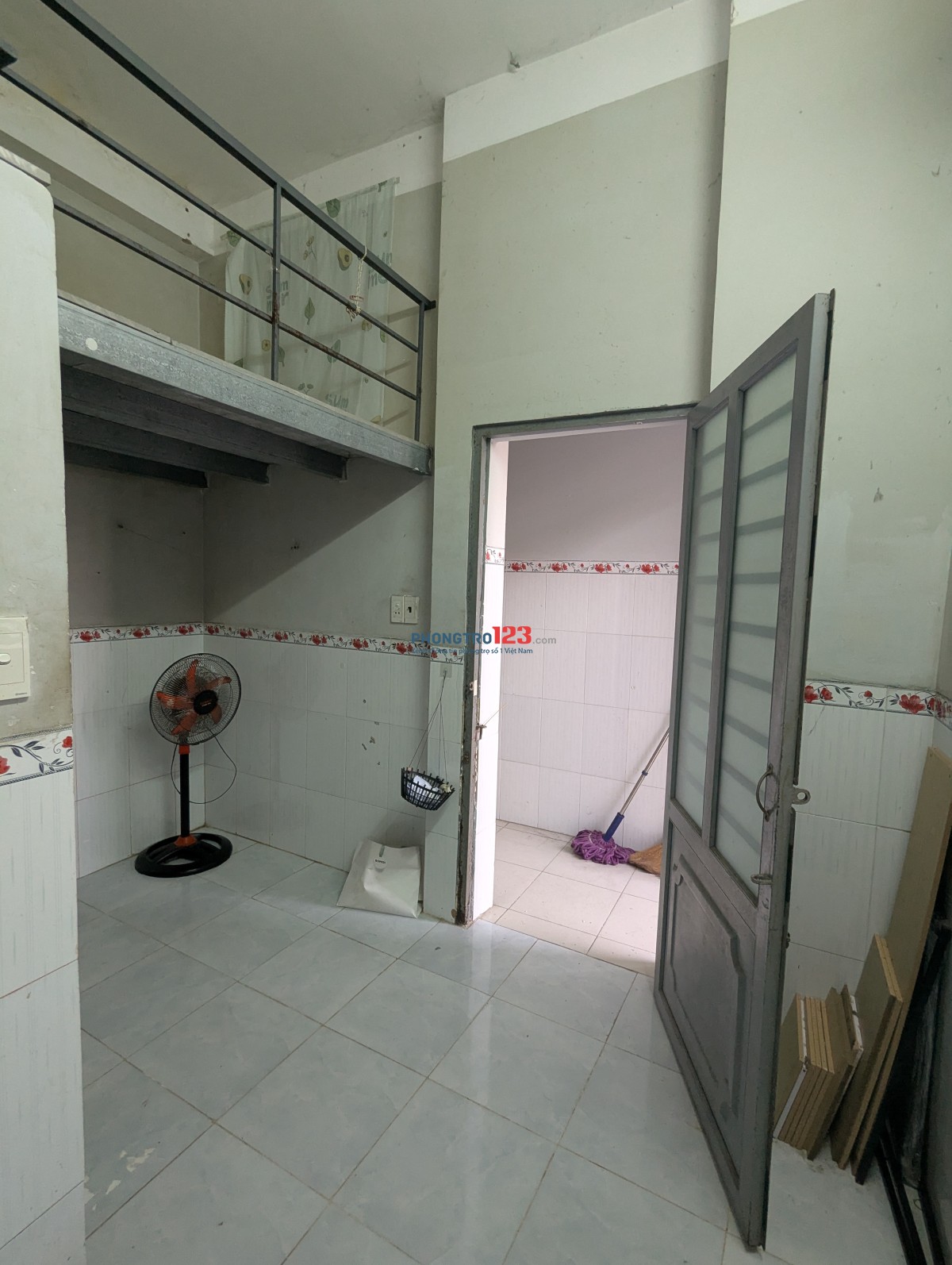 Còn phòng cho thuê, phù hợp với các bạn đi làm hoặc sinh viên - 14 Đường số 9, P13, Q6