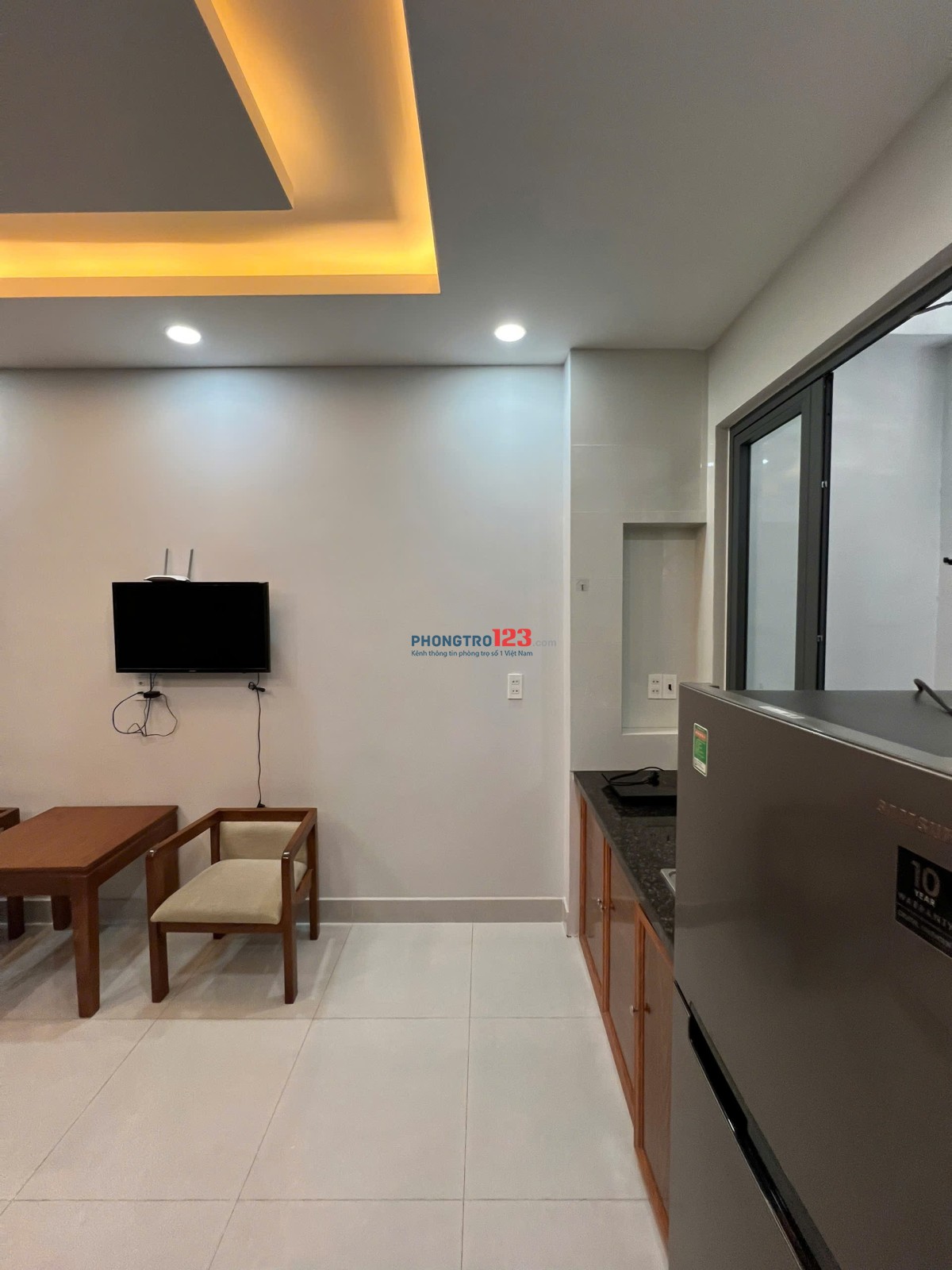 Căn Hộ Dịch Vụ - Máy Giặt Riêng, dọn phòng hàng tuần - Nơ Trang Long